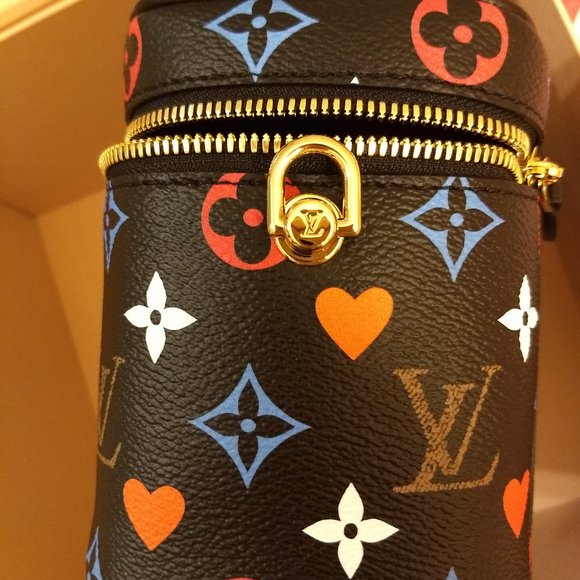 LOUIS VUITTON M57458 GAME ON VANITY PM BLACK -- brand new - Picture 9 of 10